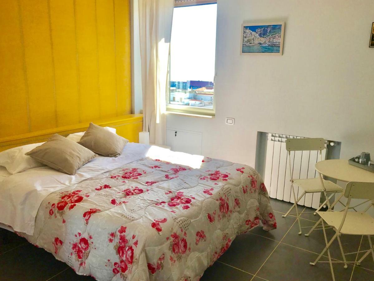 Il Grattacielo B&B Napoli Eksteriør bilde